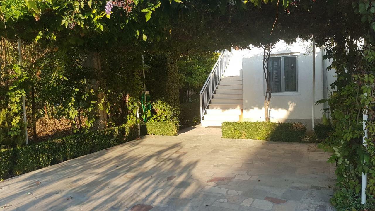 Apartment Bezic Kaštela Exterior foto